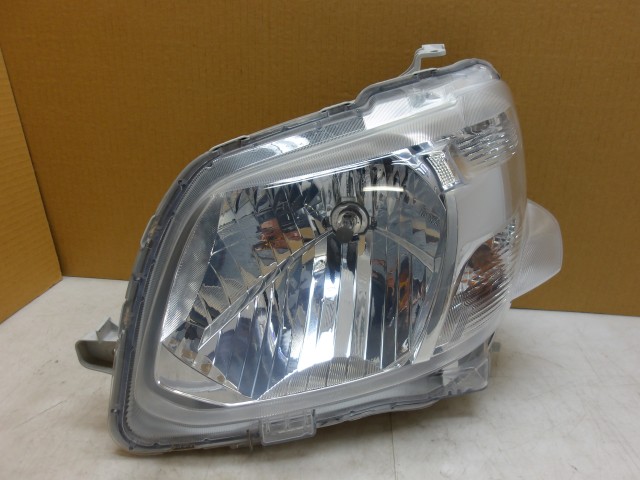 【中古】中古部品 タント LA610S 左ﾍｯﾄﾞﾗﾝﾌﾟ 【3310250100-000253052810900】