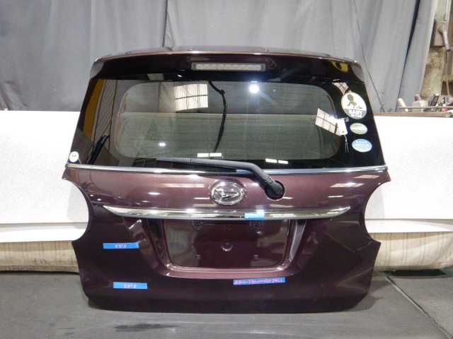 【中古】中古部品 キャスト LA250S ﾊﾞｯｸﾄﾞｱ 【3330810100-260206000115800】