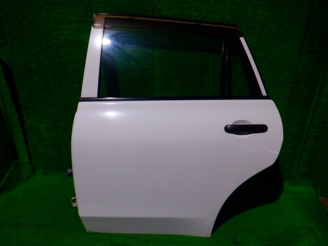 【中古】中古部品 ＡＤ VAY12 左ﾘｱﾄﾞｱ 【3340140100-000025345313400】
