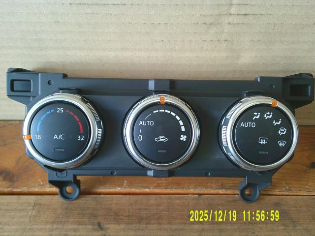 【中古】中古部品 インプレッサ GP6 A/Cｽｲｯﾁﾊﾟﾈﾙ 【3340220100-000226091260900】