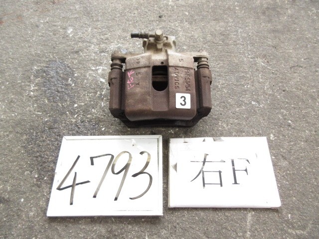 【中古】中古部品 キャンター FBA60 右ﾌﾛﾝﾄｷｬﾘﾊﾟｰ 【3500170000-260206502544330】