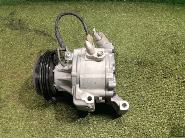【中古】中古部品 タント LA600S A/Cｺﾝﾌﾟﾚｯｻｰ 【3260300000-260205000260700】