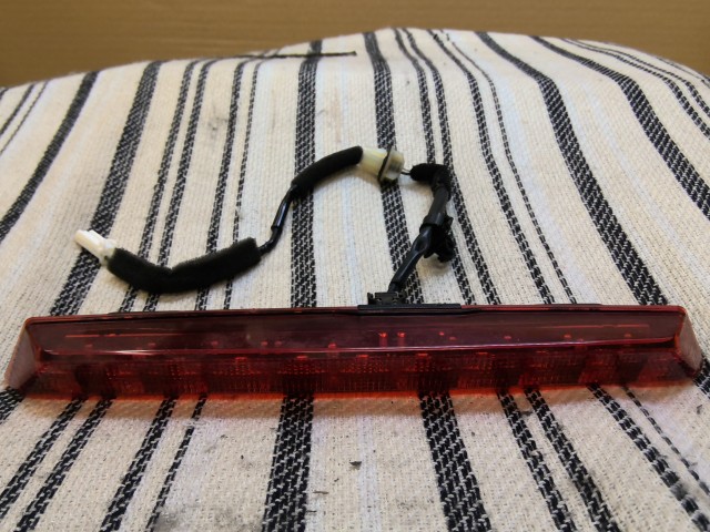 【中古】中古部品 アクセラ ﾊｲﾏｳﾝﾄｽﾄｯﾌﾟﾗﾝﾌﾟ 【3310540000-000026005815830】