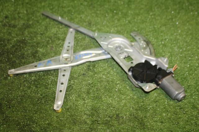 【中古】中古部品 ルノー カングー KCK4M 右ﾌﾛﾝﾄﾄﾞｱﾚｷﾞｭﾚｰﾀ･ﾓｰﾀｰ 【3330950100-000057251313120】