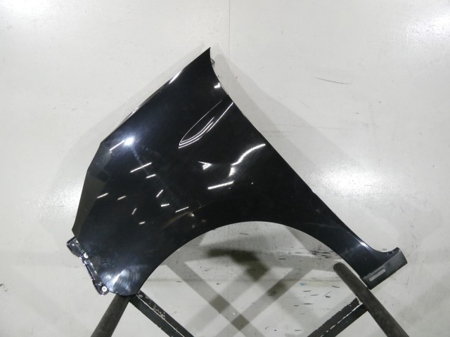 【中古】中古部品 スペーシア MK42S 左ﾌﾛﾝﾄﾌｪﾝﾀﾞｰ 【3260250000-000026004610700】