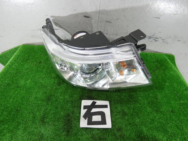 【中古】中古部品 スペーシア MK42S 右ﾍｯﾄﾞﾗﾝﾌﾟ 【3260250000-000026004610800】