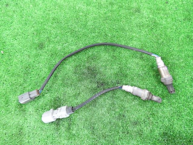 【中古】中古部品 ノア AZR60G オーツーセンサー 【3260250000-000026007222390】|e-cleマート