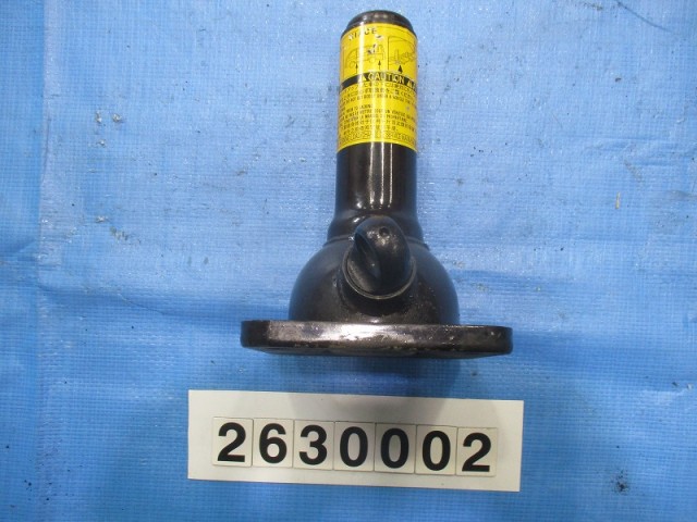 【中古】中古部品 レジアスエース KDH200V 車載工具 【3310040100-000263000277700】