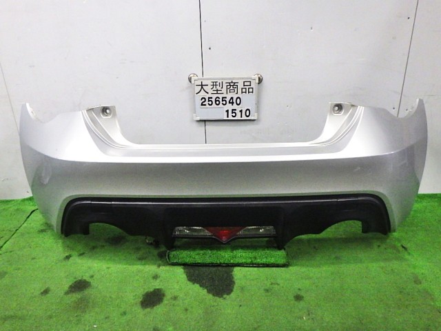 【中古】中古部品 86 ZN6 リアバンパー 【3330890100-000025654015100】|e-cleマート