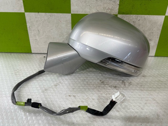 【中古】中古部品 ＳＡＩ AZK10 左ｻｲﾄﾞﾐﾗｰ 【3330530100-000005503513600】