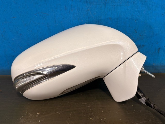 【中古】中古部品 レクサス LS USF40 右ｻｲﾄﾞﾐﾗｰ 【3330530100-000005508013500】｜e-cleマート