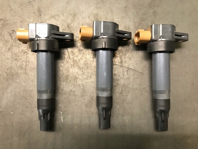 【中古】中古部品 ワゴンＲ MH34S ｲｸﾞﾆｯｼｮﾝｺｲﾙ 【3330530100-000005507767250】