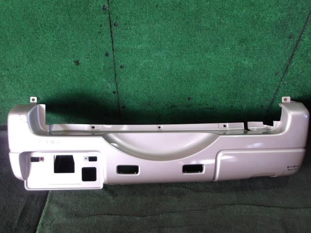 【中古】中古部品 ジムニー JB23W ﾘｱﾊﾞﾝﾊﾟｰ 【3340220100-000021348315100】