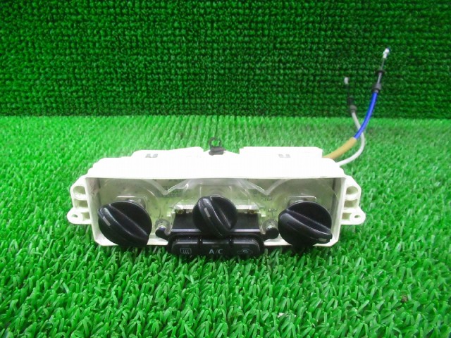 【中古】中古部品 コルト Z25A A/Cｽｲｯﾁﾊﾟﾈﾙ 【3330210100-000038029360900】