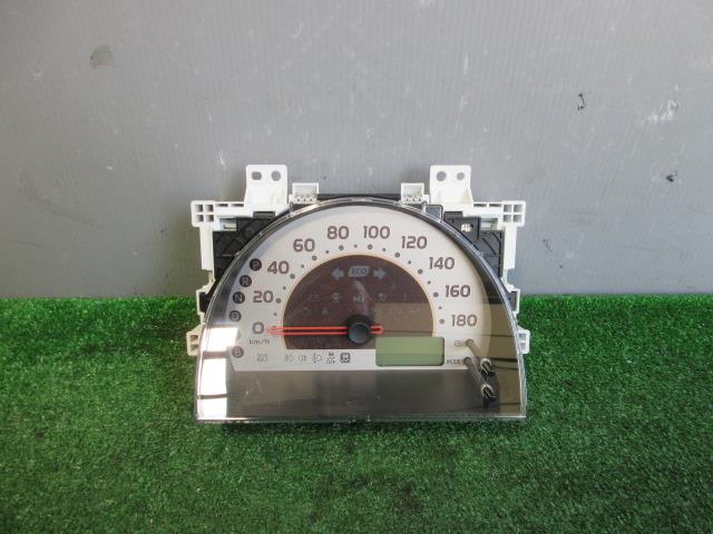 【中古】中古部品 パッソ KGC30 ｽﾋﾟｰﾄﾞﾒｰﾀｰ 【3330560100-260212000761400】