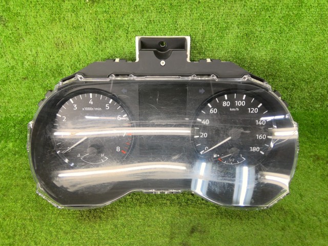 【中古】中古部品 キャラバン VR2E26 ｽﾋﾟｰﾄﾞﾒｰﾀｰ 【3330990100-250201000161400】 7,673円