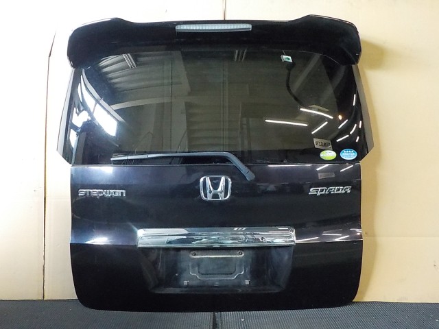 【中古】中古部品 ステップワゴン RK5 ﾊﾞｯｸﾄﾞｱ 【3260200000-260212000315800】