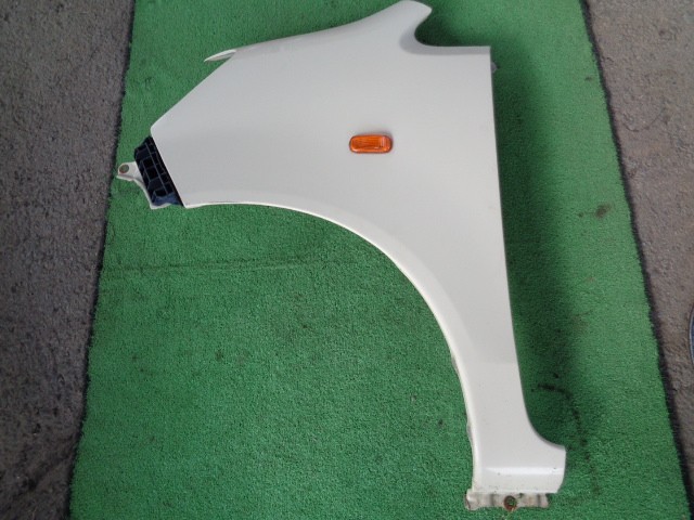 【中古】中古部品 ライフ JB5 左ﾌﾛﾝﾄﾌｪﾝﾀﾞｰ 【3340030100-475714500010701】