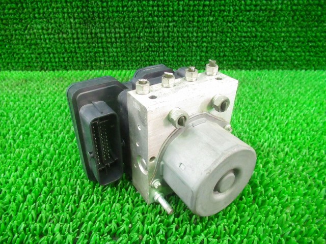 【中古】中古部品 ８６ ZN6 ABSｱｸﾁｭｴｰﾀｰ 【3330210100-000038031742500】