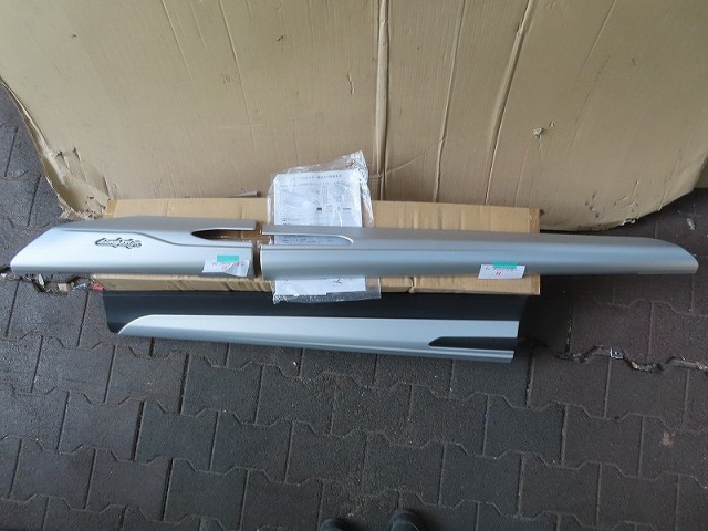 【中古】中古部品 CX-5 KEEFW 右フロントドアプロテクター 【3380050000-000038031013160】