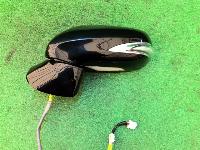 【中古】中古部品 レクサス HS ANF10 左ｻｲﾄﾞﾐﾗｰ 【3260240000-260216000413600】