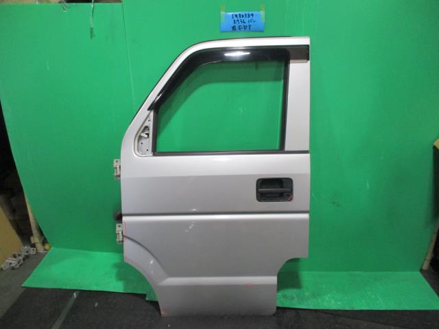 【中古】中古部品 スクラム DG64V 左ﾌﾛﾝﾄﾄﾞｱ 【3310220100-001559886913200】
