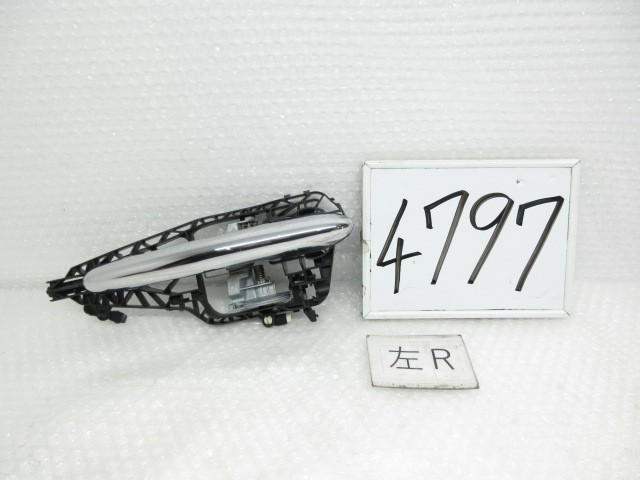 【中古】中古部品 BMW ミニ XU15M ｱｳﾀｰﾊﾝﾄﾞﾙ 【3500170000-260217501117250】