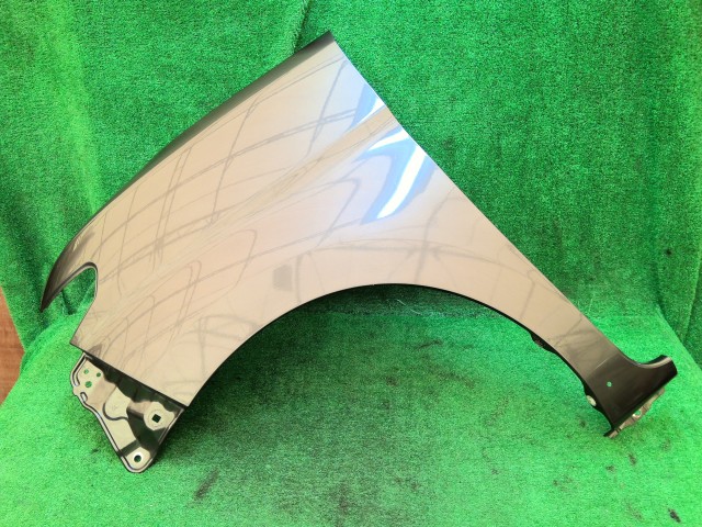 【中古】中古部品 タント L375S 左ﾌﾛﾝﾄﾌｪﾝﾀﾞｰ 【3260240000-260218000110700】