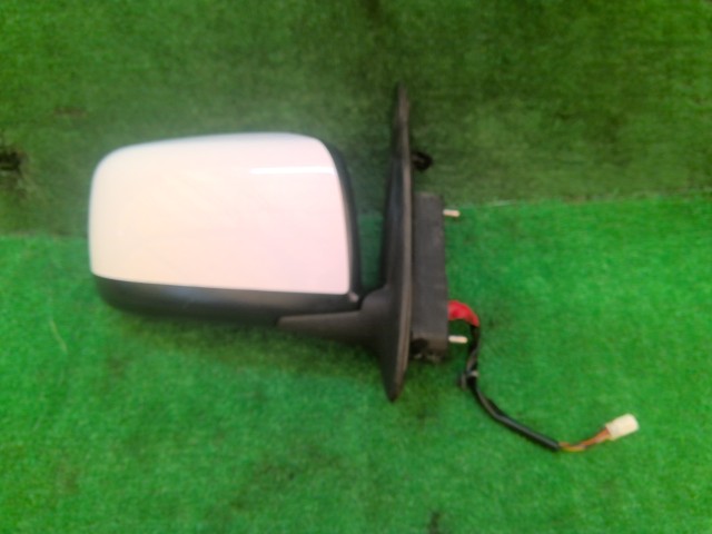 【中古】中古部品 キャラバン CS4E26 右ｻｲﾄﾞﾐﾗｰ 【3260240000-260218000213500】