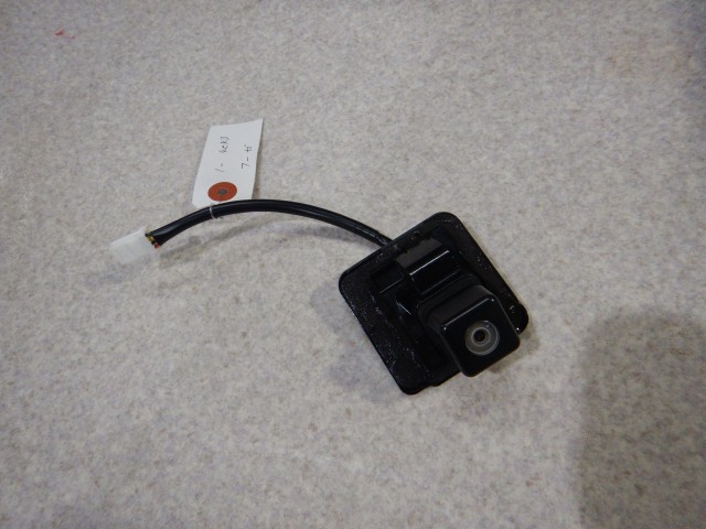 【中古】中古部品 フーガ Y51 カメラ 【3330810100-260217001015850】|e-cleマート
