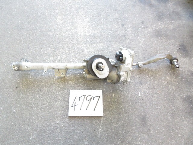 【中古】中古部品 BMW ミニ XU15M ｽﾃｱﾘﾝｸﾞｷﾞｱﾎﾞｯｸｽ 【3500170000-260218504043200】
