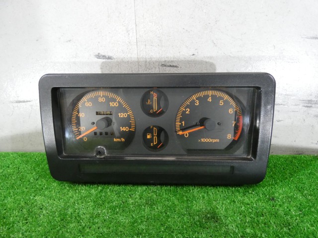 【中古】中古部品 ジムニー JA11V ｽﾋﾟｰﾄﾞﾒｰﾀｰ 【3260250000-000026008461400】