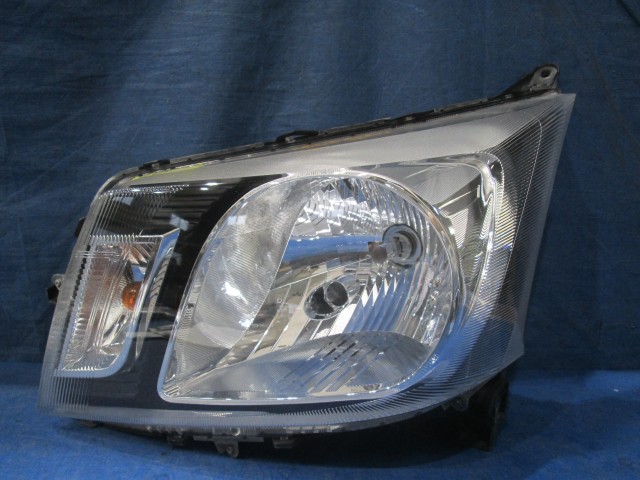 【中古】中古部品 ムーヴ LA100S 左ﾍｯﾄﾞﾗﾝﾌﾟ 【3310160100-000004487210900】