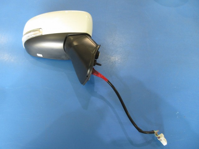 【中古】中古部品 ワゴンＲ MH55S 右ｻｲﾄﾞﾐﾗｰ 【3310590000-202511076713500】