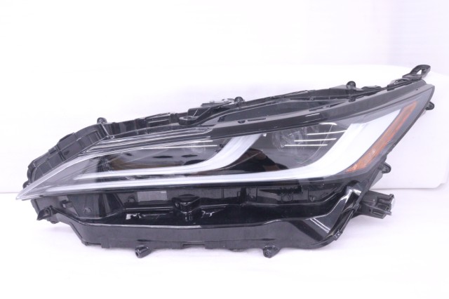 【中古】中古部品 ハリアー MXUA80 左ﾍｯﾄﾞﾗﾝﾌﾟ 【3260520000-260220500910900】