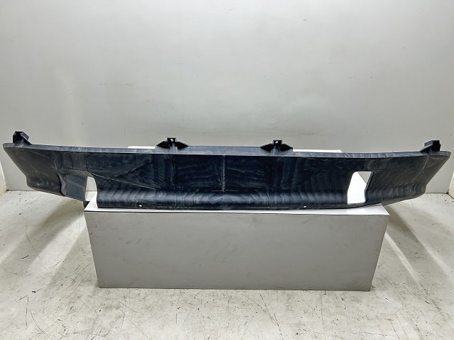 【中古】中古部品 ボルボ 200シリーズ AB230W ﾘｱﾊﾞﾝﾊﾟｰｽﾎﾟｲﾗｰ 【3310070100-000090778015130】