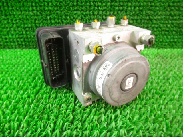 【中古】中古部品 Ｎ－ＷＧＮ JH1 ABSｱｸﾁｭｴｰﾀｰ 【3330210100-000038033942500】