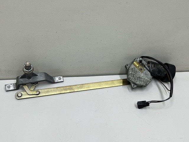 【中古】中古部品 ボルボ 200シリーズ AB230W ﾘｱﾜｲﾊﾟｰﾓｰﾀｰ 【3310070100-000090778061700】
