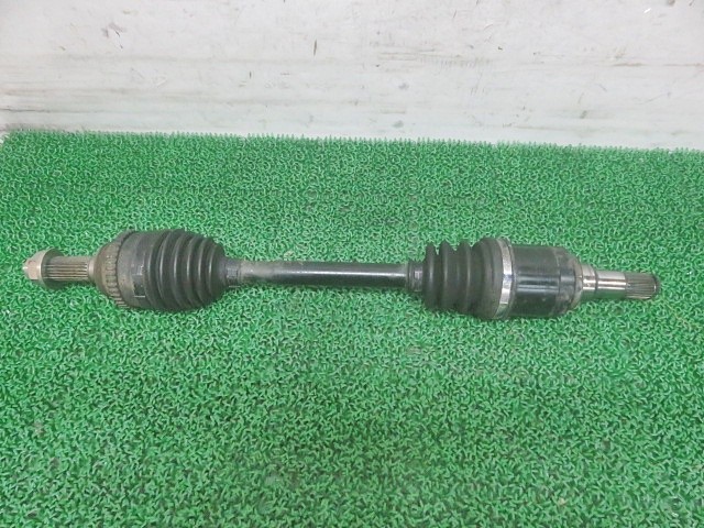 【中古】中古部品 キャリィ DA16T 左ﾌﾛﾝﾄﾄﾞﾗｲﾌﾞｼｬﾌﾄ 【3330380100-000038003342200】