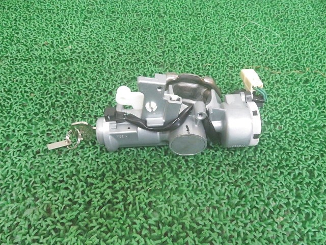 【中古】中古部品 キャリィ DA16T イグニッションスイッチ・キーシリンダー 【3330380100-000038003368650】