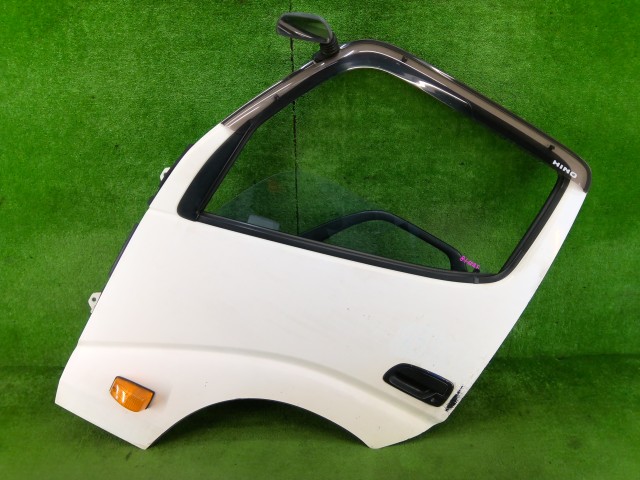 【中古】中古部品 デュトロ XZC605M 左ﾌﾛﾝﾄﾄﾞｱ 【3330990100-260210000213200】