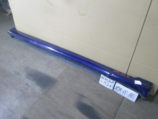【中古】中古部品 レガシィ BH5 右ｻｲﾄﾞｽﾃｯﾌﾟ 【3310220100-000438315313700】