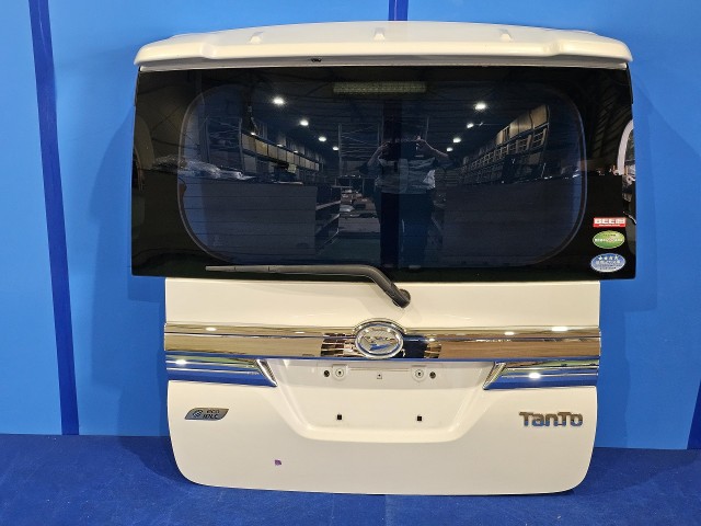 【中古】中古部品 タント LA600S ﾊﾞｯｸﾄﾞｱ 【3310590000-202602066115800】