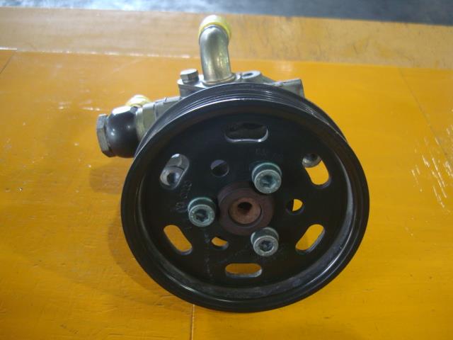 【中古】中古部品 VW ニュービートル 9CAWU ﾊﾟﾜｽﾃﾍﾞｰﾝﾎﾟﾝﾌﾟ 【3340220100-000226007743300】