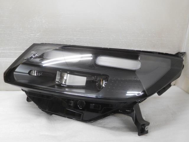 【中古】中古部品 フリード GT6 左ﾍｯﾄﾞﾗﾝﾌﾟ 【3380050000-000038051010900】｜e-cleマート