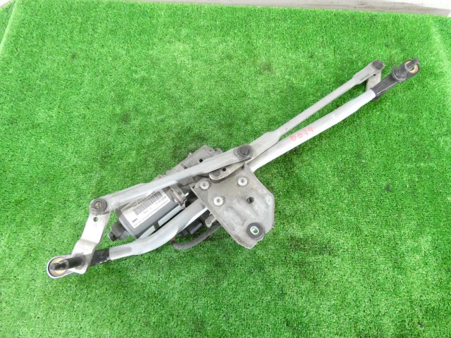 【中古】中古部品 アウディ TT 8JBWA ﾌﾛﾝﾄﾜｲﾊﾟｰﾓｰﾀｰ 【3260250000-000026003961600】