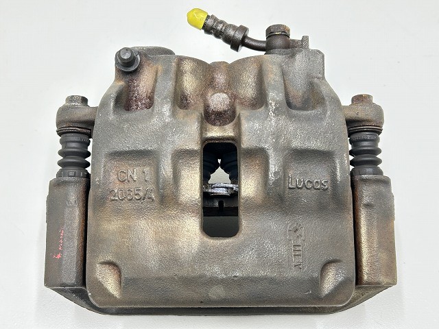 【中古】中古部品 レンジローバー LP58D 左ﾌﾛﾝﾄｷｬﾘﾊﾟｰ 【3310070100-000183005544360】