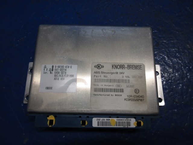 【中古】中古部品 いすゞ大型車 CXG77A ABSｺﾝﾋﾟｭｰﾀｰ 【3310270100-000015218263400】