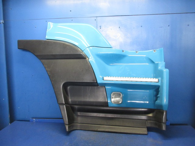 【中古】中古部品 いすゞ大型車 CXG77A 右ﾌﾛﾝﾄﾌｪﾝﾀﾞｰ 【3310270100-000015218210600】