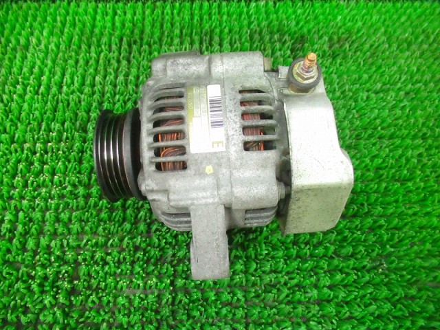 【中古】中古部品 テリオスキッド J111G ｵﾙﾀﾈｰﾀｰ 【3330210100-000038037760200】
